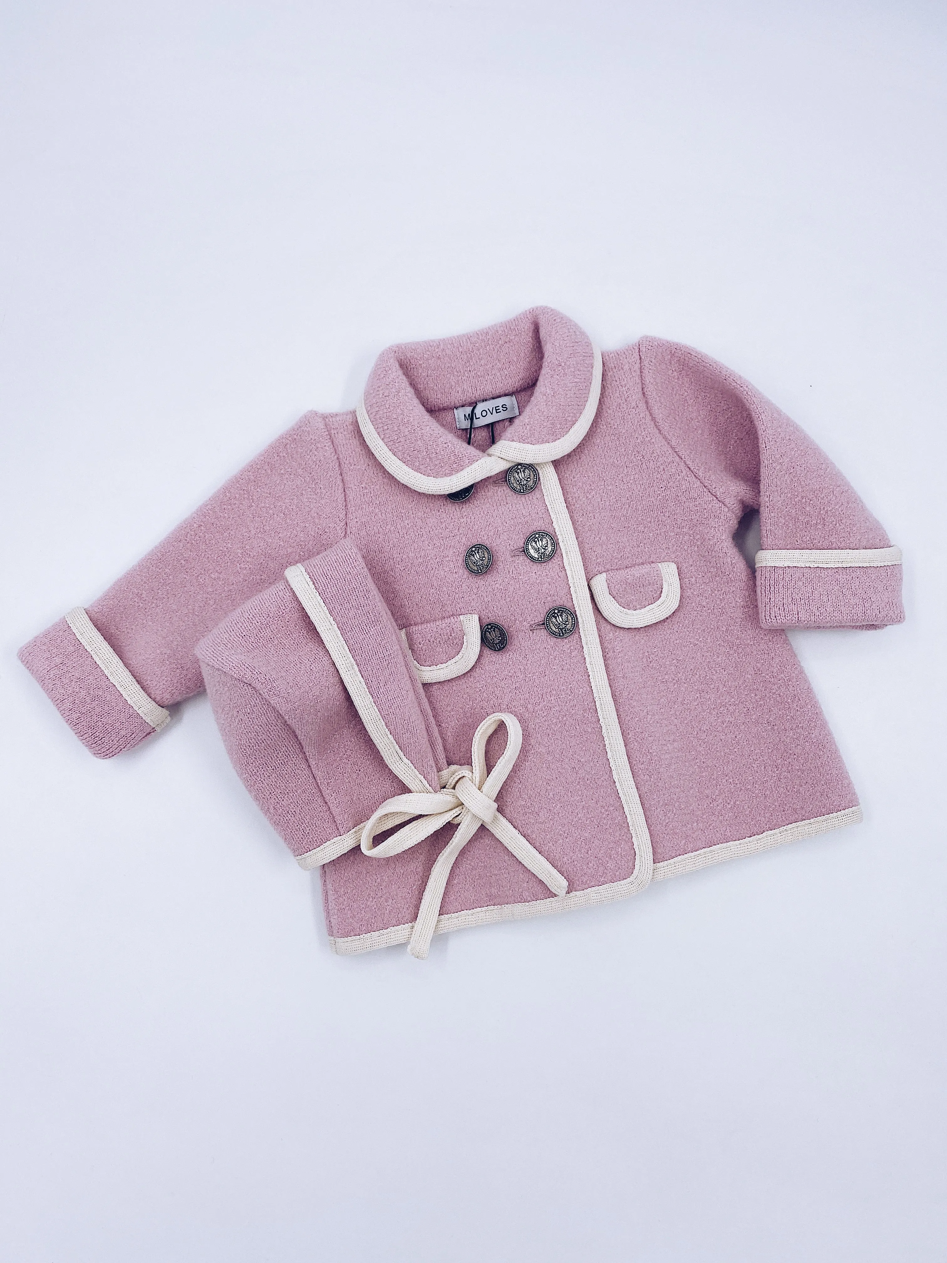 Beautiful pink merino wool coat with cream details