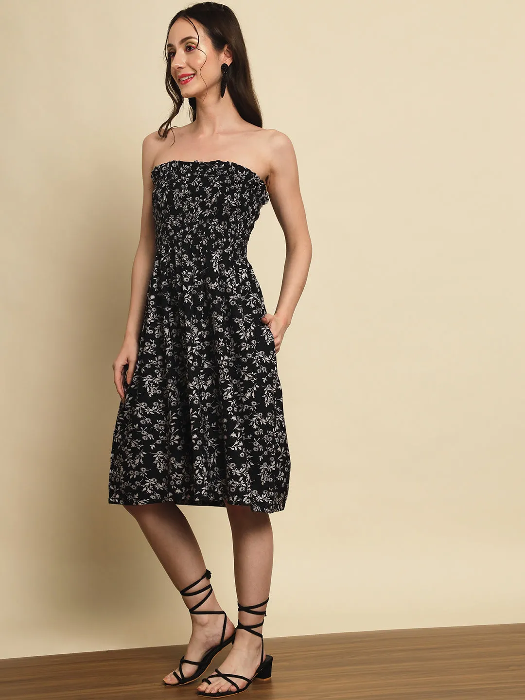 Black Floral Print Smocking Dress