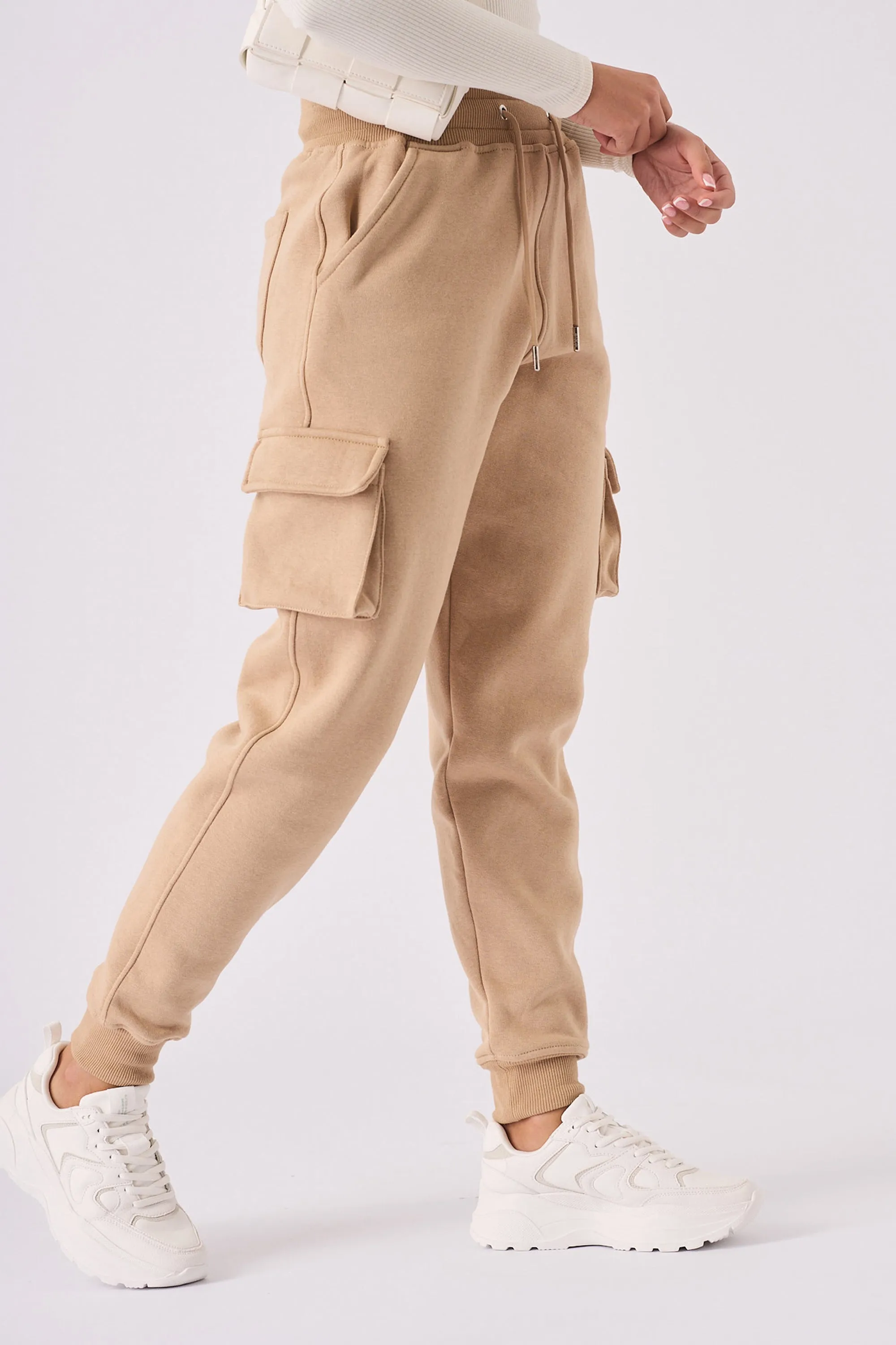 CARGO POCKET JOGGER - BEIGE