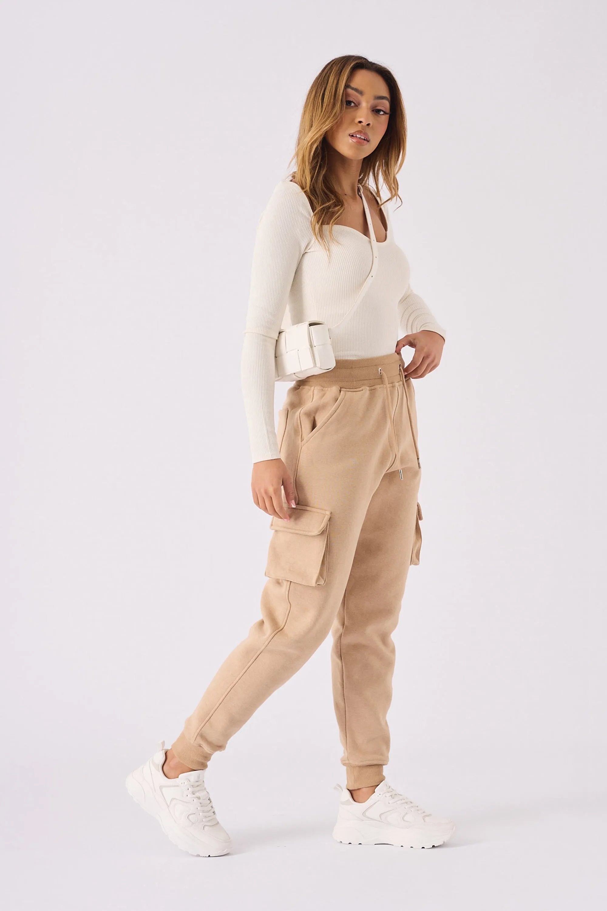 CARGO POCKET JOGGER - BEIGE