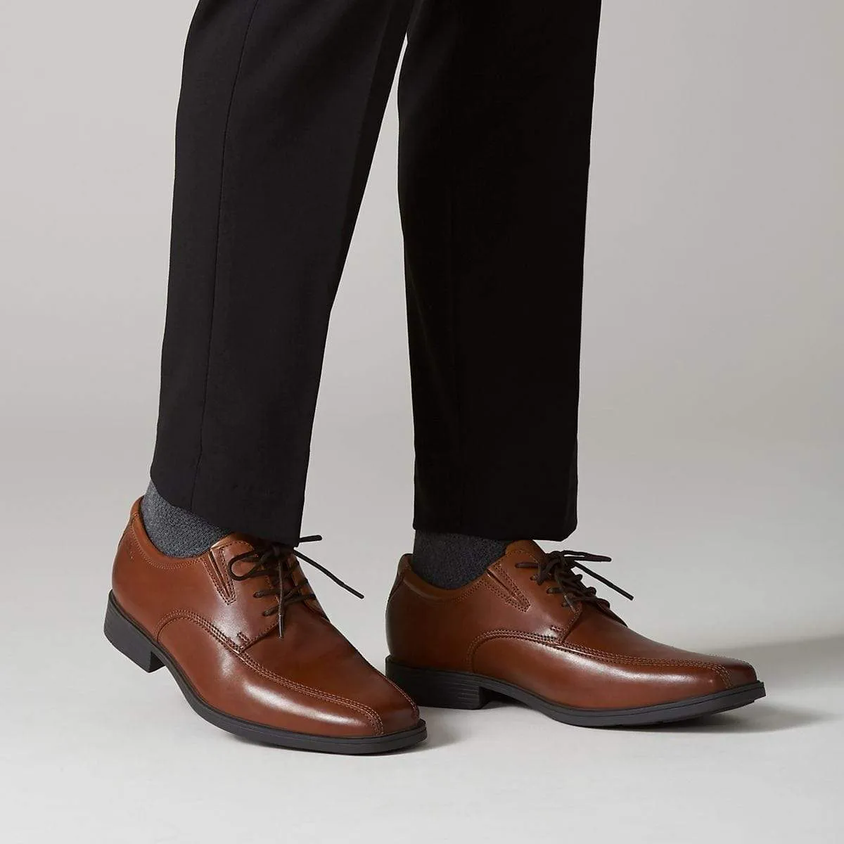 Clarks Men's Tilden Walk Dress Shoes- Dark Tan Leather