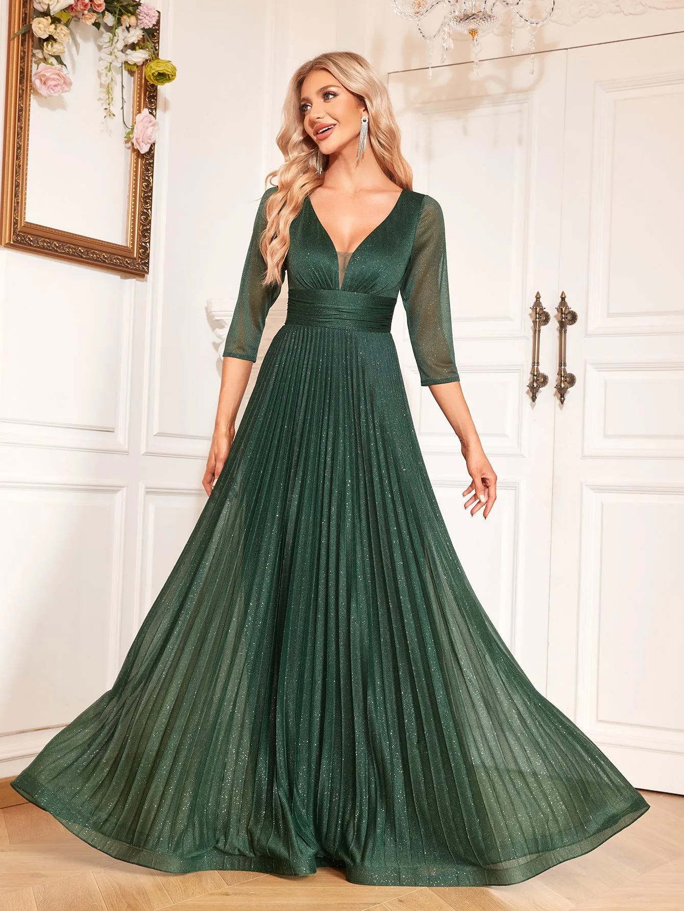 Elegant Lace 3/4 Sleeve Evening Dress