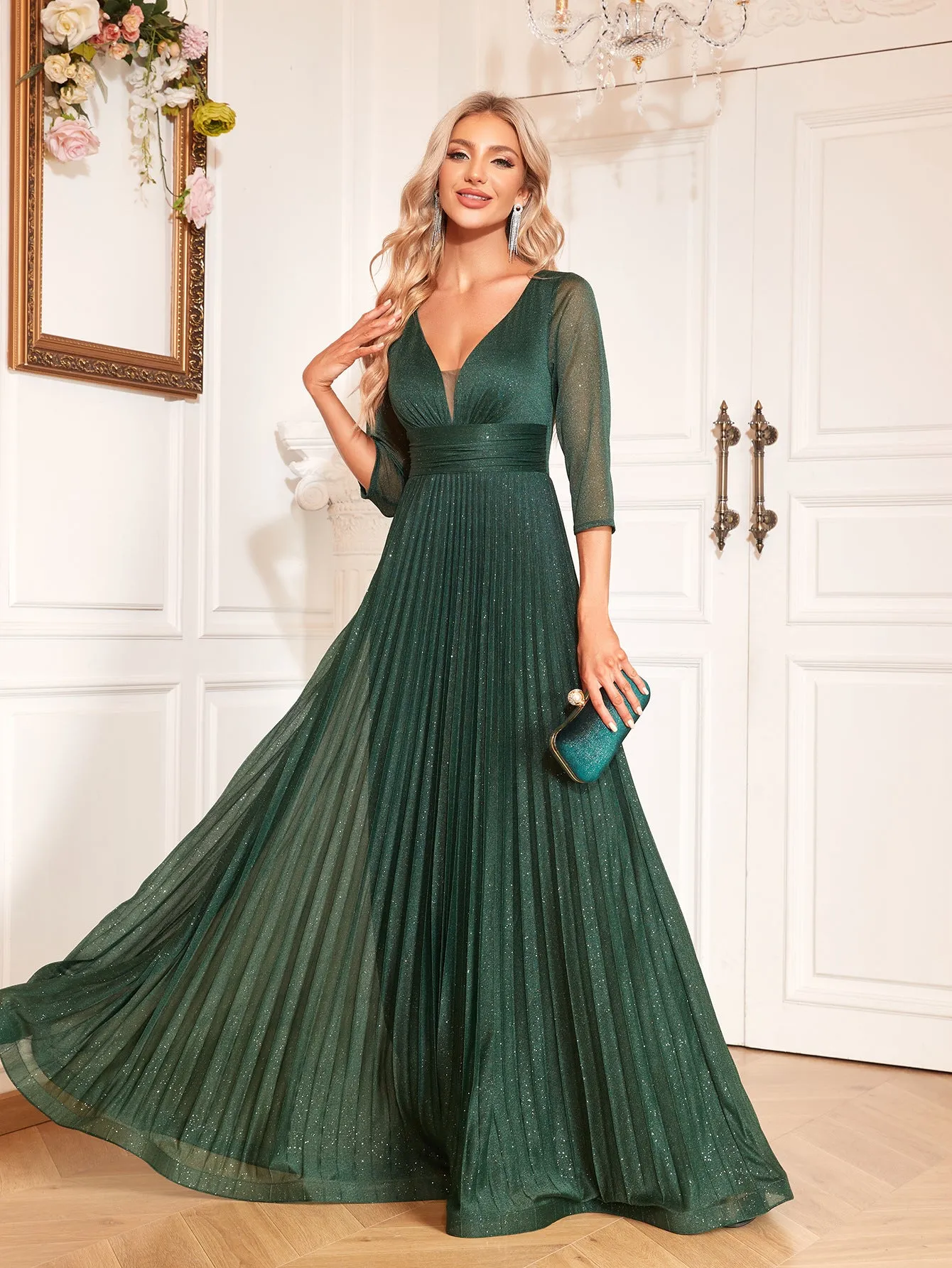 Elegant Lace 3/4 Sleeve Evening Dress