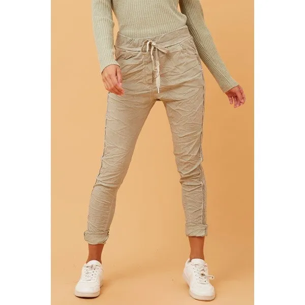 JANJA DIAMANTE DETAIL JOGGER PANTS