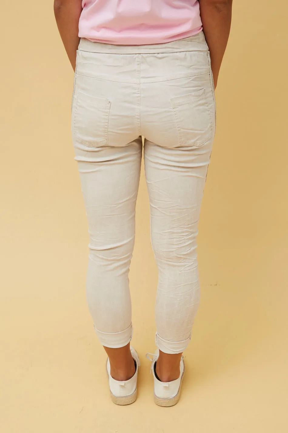 JANJA DIAMANTE DETAIL JOGGER PANTS