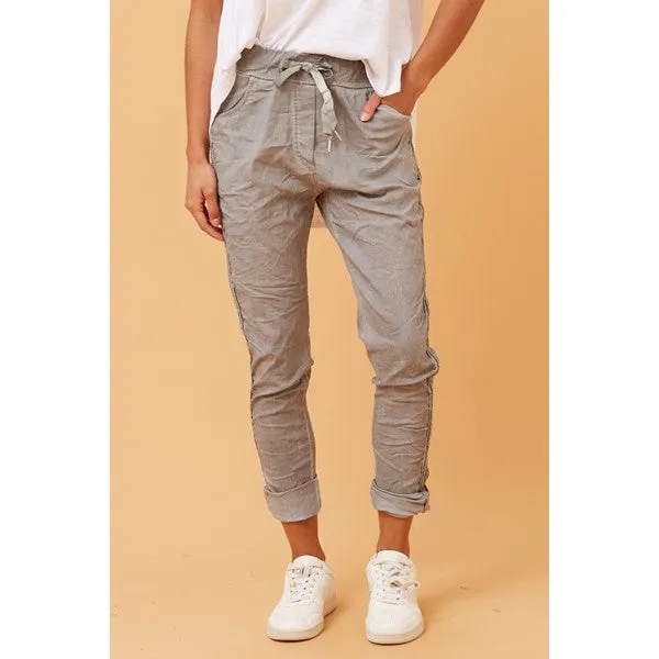 JANJA DIAMANTE DETAIL JOGGER PANTS