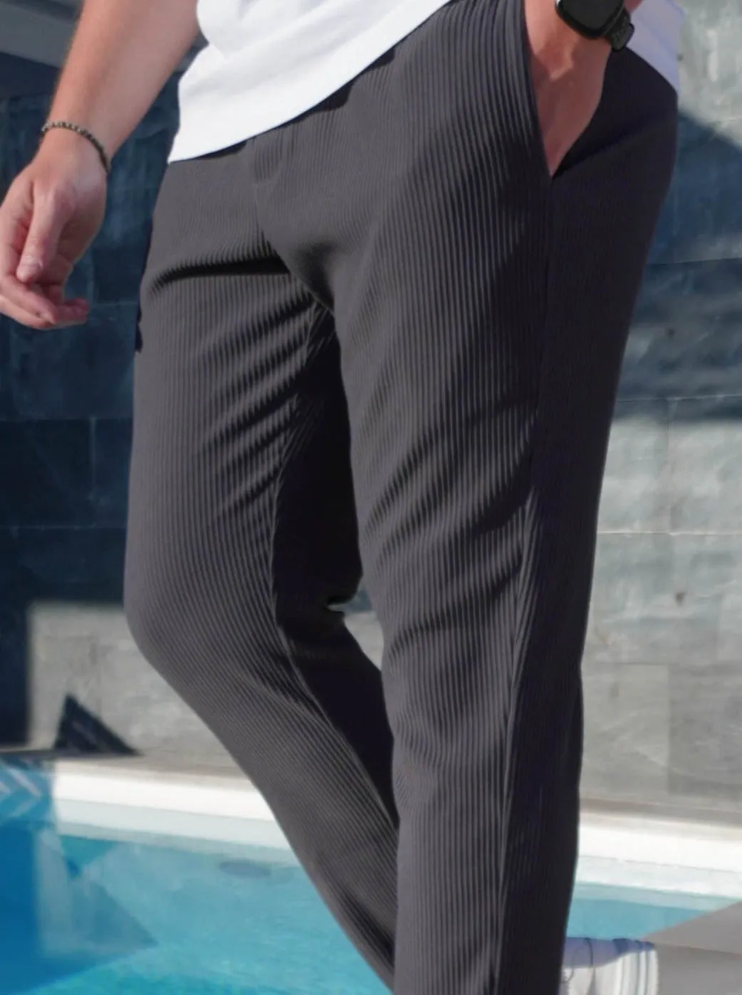 Ribbed Trouser In Dark Grey