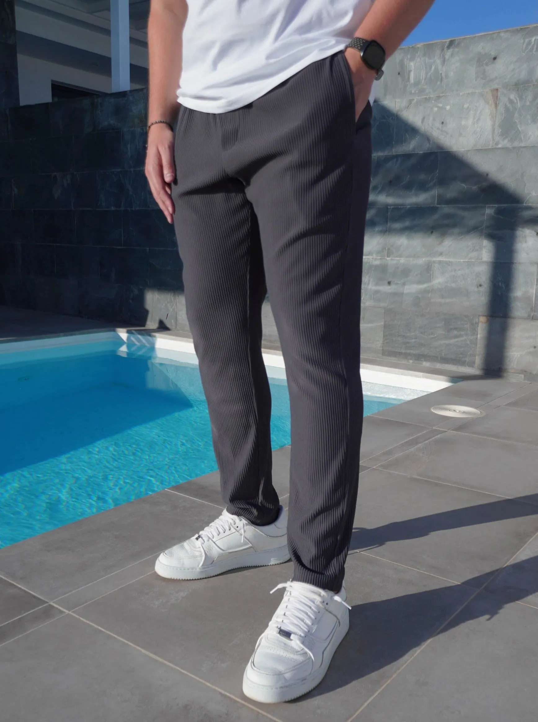 Ribbed Trouser In Dark Grey