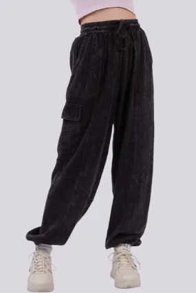 Washed Cotton Gauze Cargo Joggers in Black