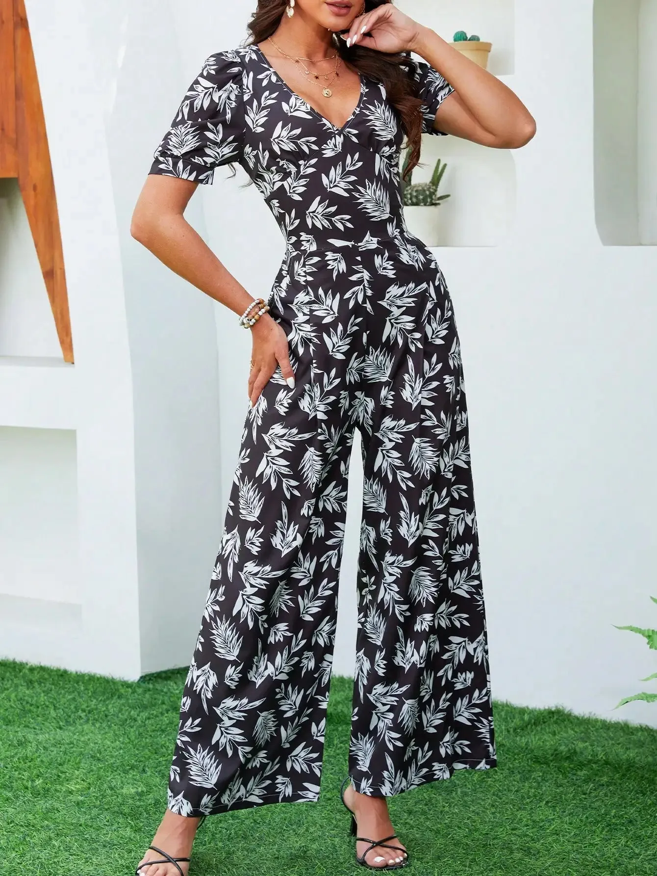 Womens Fashion Bubble Sleeves High Waist Jumpsuit Summer Casual Loose Wide Leg Pants Overalls Elegant  V-neck Print Jumpsuits